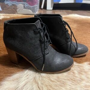 Toms black Ankle Booties